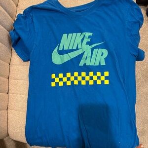 Nike T Shirt
